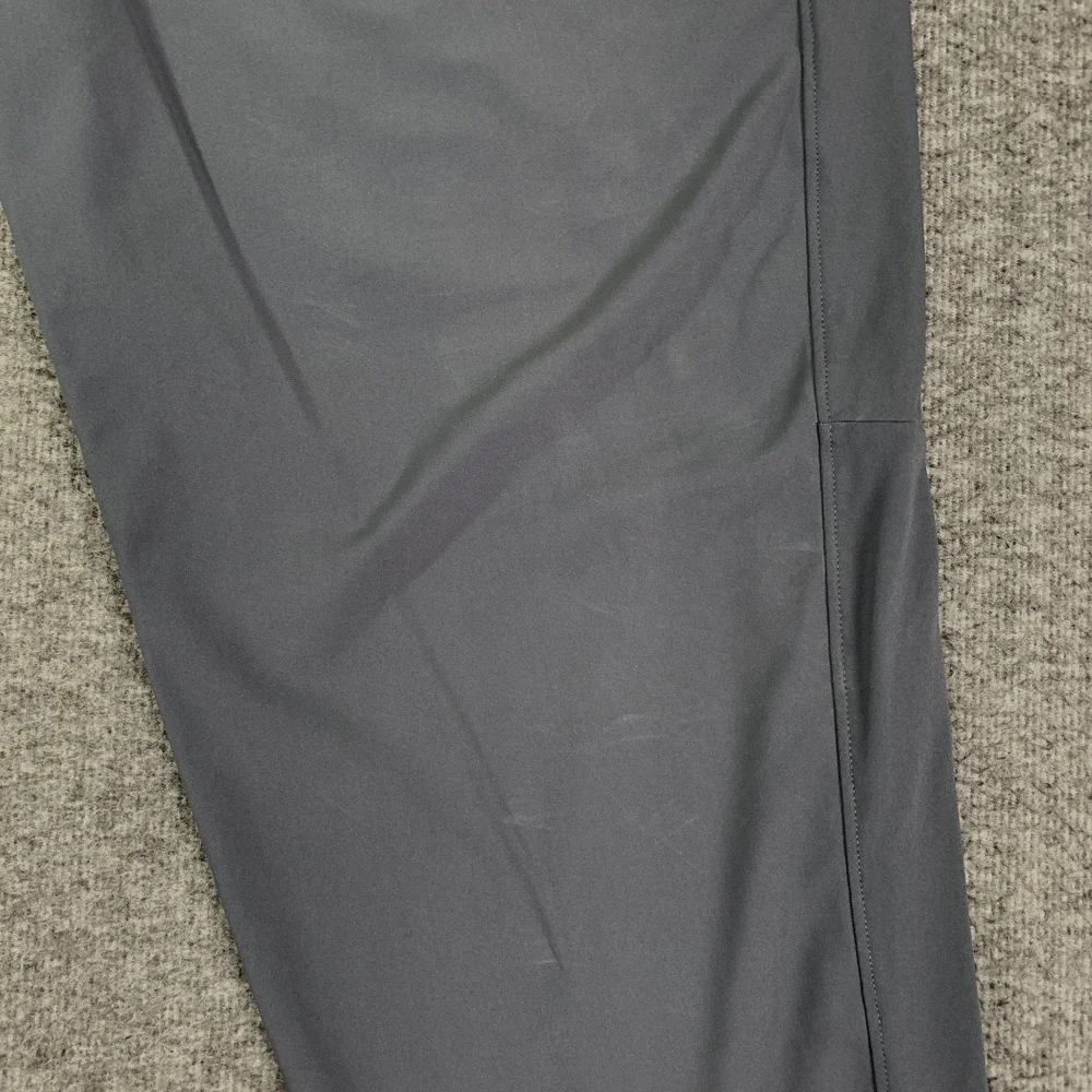 UNRL Golf Pants Men 2XL Short Halifax Gray Stretch Performance Modern Preppy